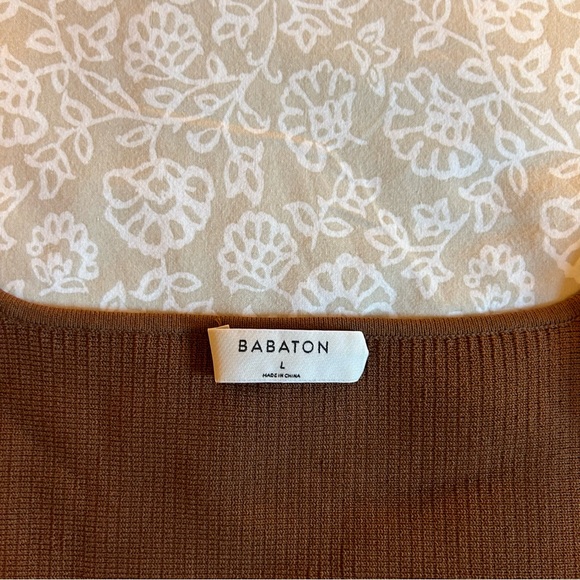 Aritzia sculpt knit squareneck tank - Picture 6 of 9